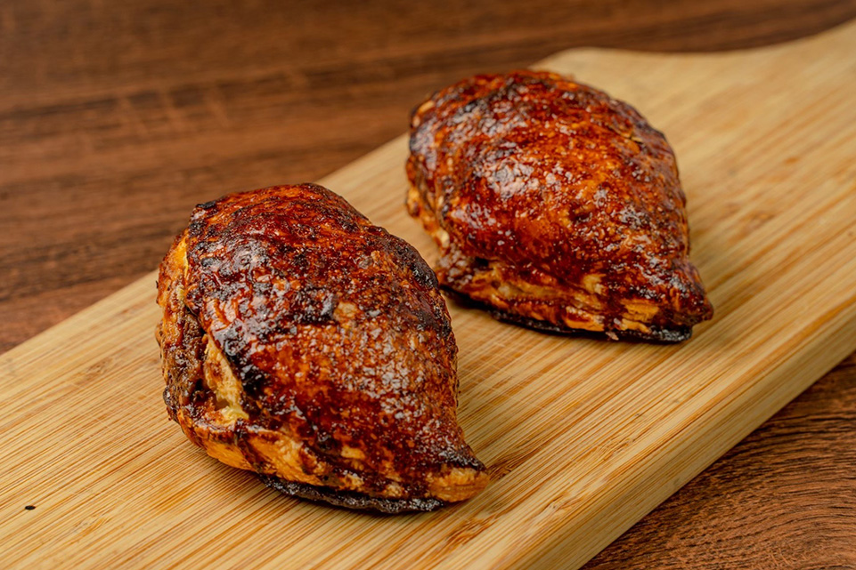 ワンハンド！東北産魂カレーパイだっちゃ♡